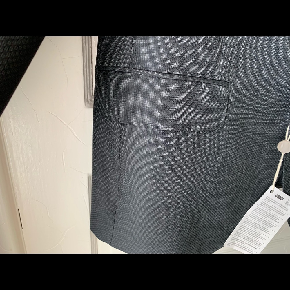 NWT Luigi Bianchi Mantova 2 piece Italian Suit - Picture 3 of 16